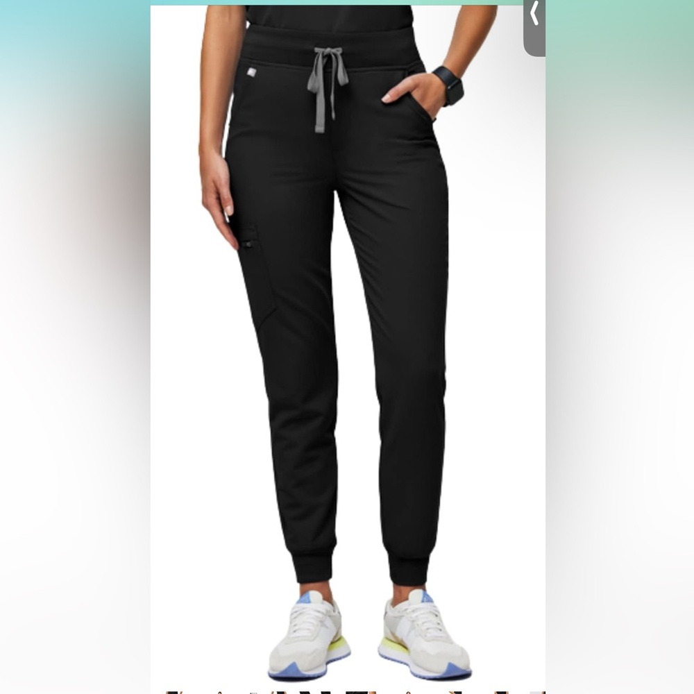 Figs Zamora joggers. Size large regular
